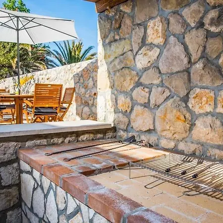 Villa Srebreno Sleeps 8 Pool Air Con Wifi